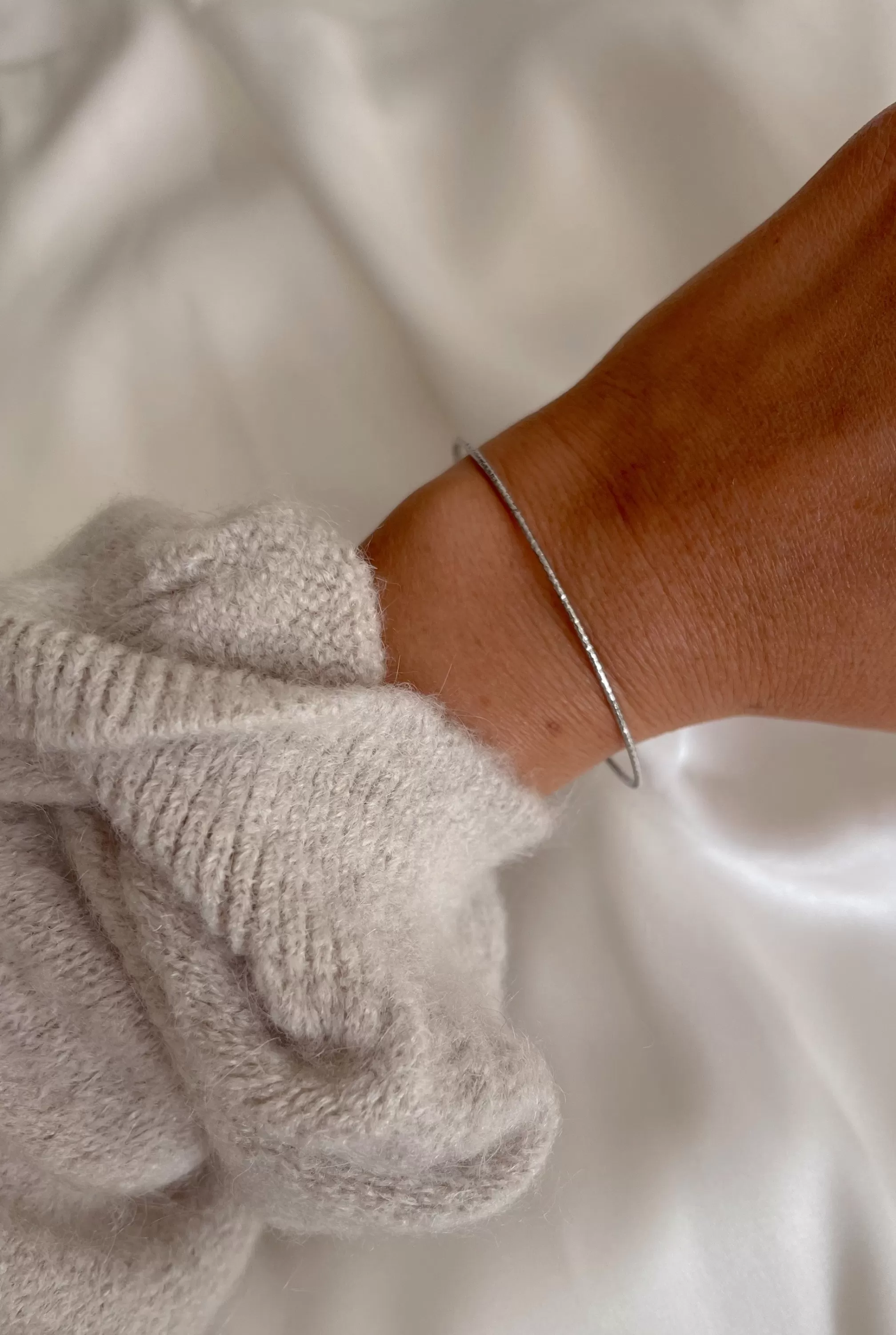 Emerie Bracelet - -Easy Clothes Clearance