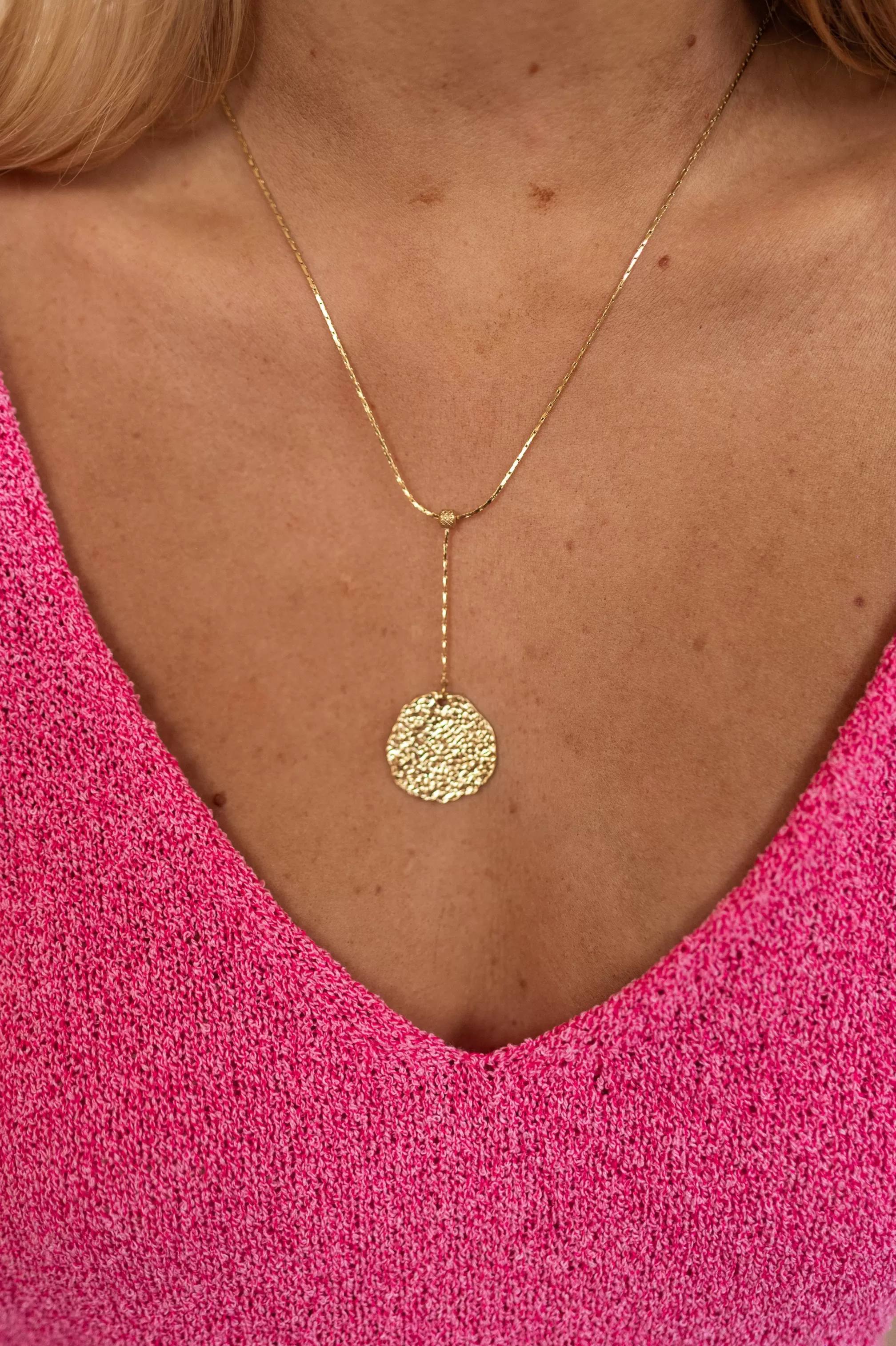 Malla Necklace Golden | Medallion Necklace | Ready To-Porter Online | -Easy Clothes Online